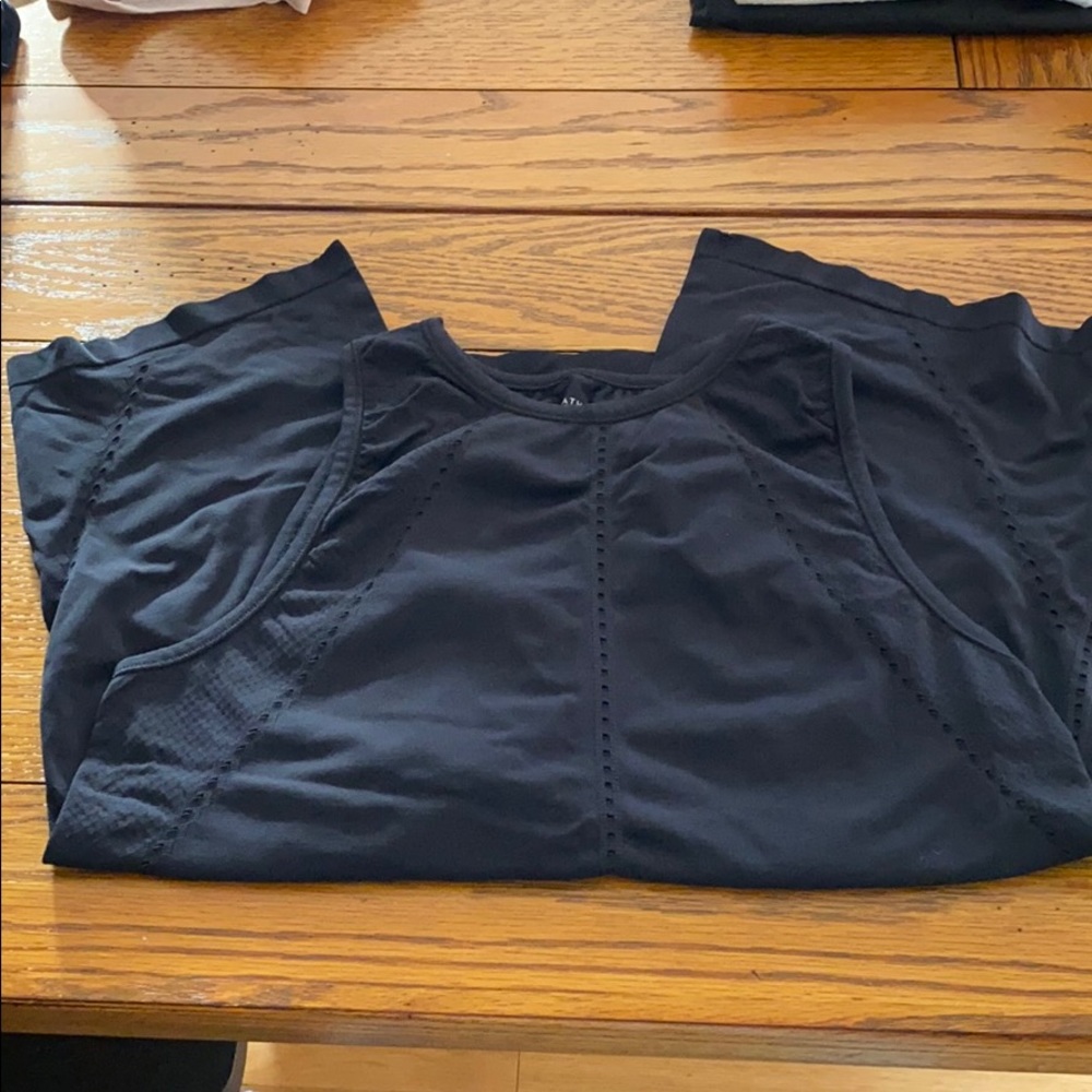 Athleta tie in the back tank